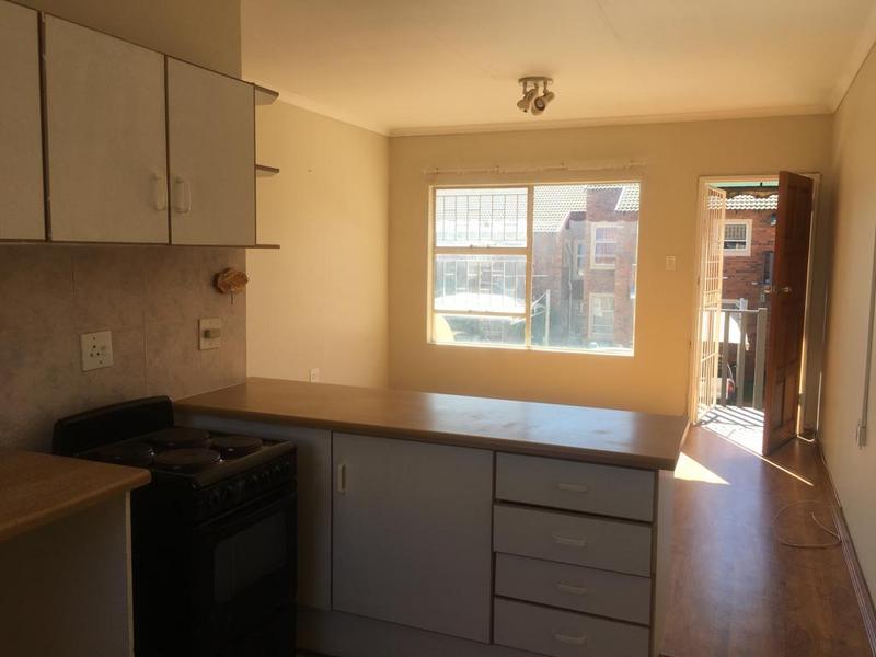 2 Bedroom Property for Sale in Langenhovenpark Free State